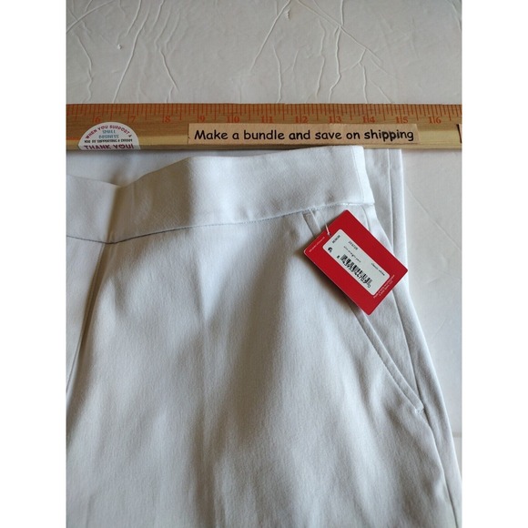 Spanx Pants Woman's M Classic White Slim Straight Silver Lining Technology - Picture 7 of 8